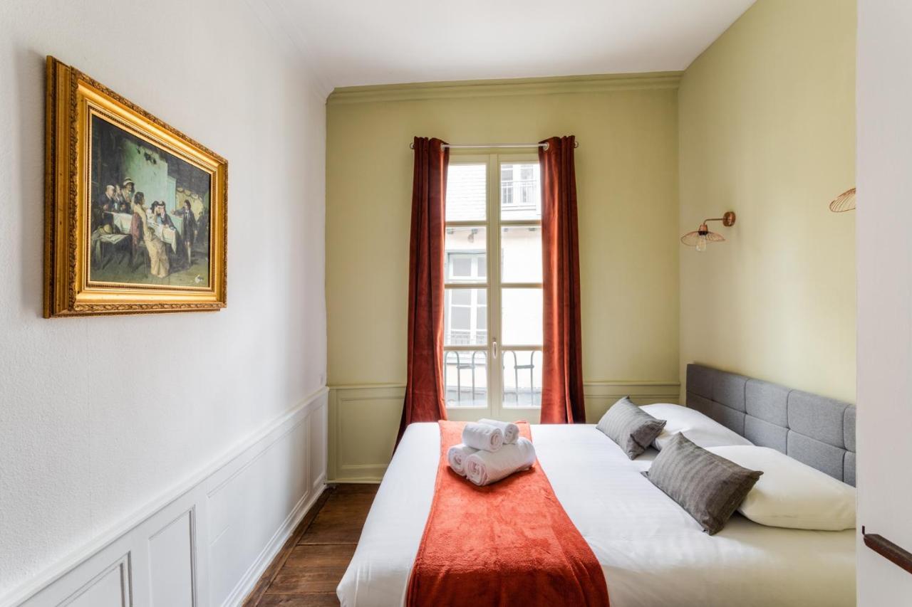 Dame de Coeur - Appartement spacieux en plein centre historique Rennes Extérieur photo